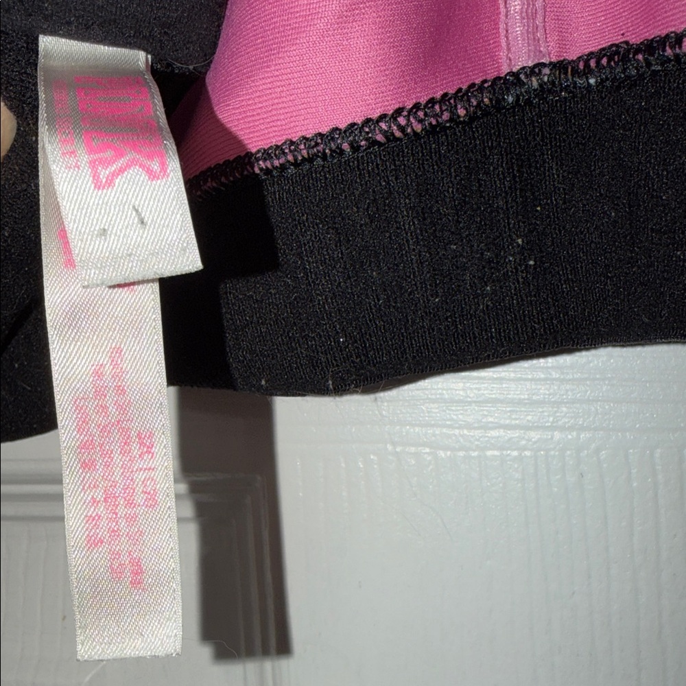 Victoria's Secret Hot Pink Bra - Picture 5 of 6